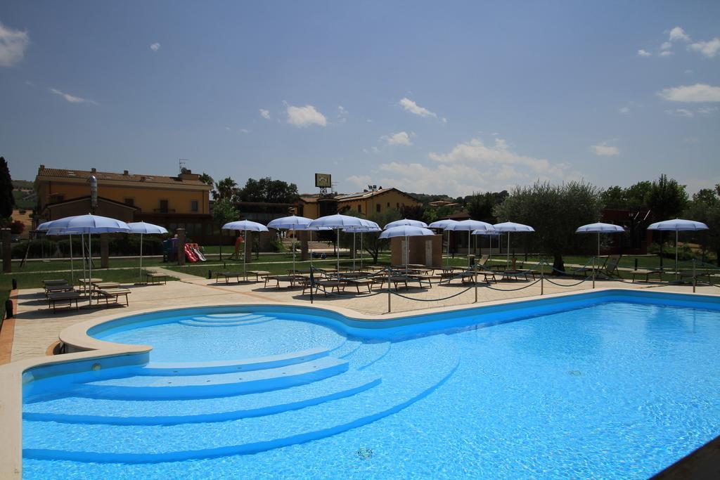 Country House Il Ponte Alba Adriatica Exteriör bild